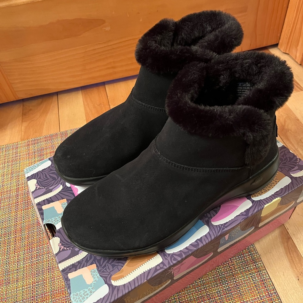 Skechers Black Faux Fur Winter Boots